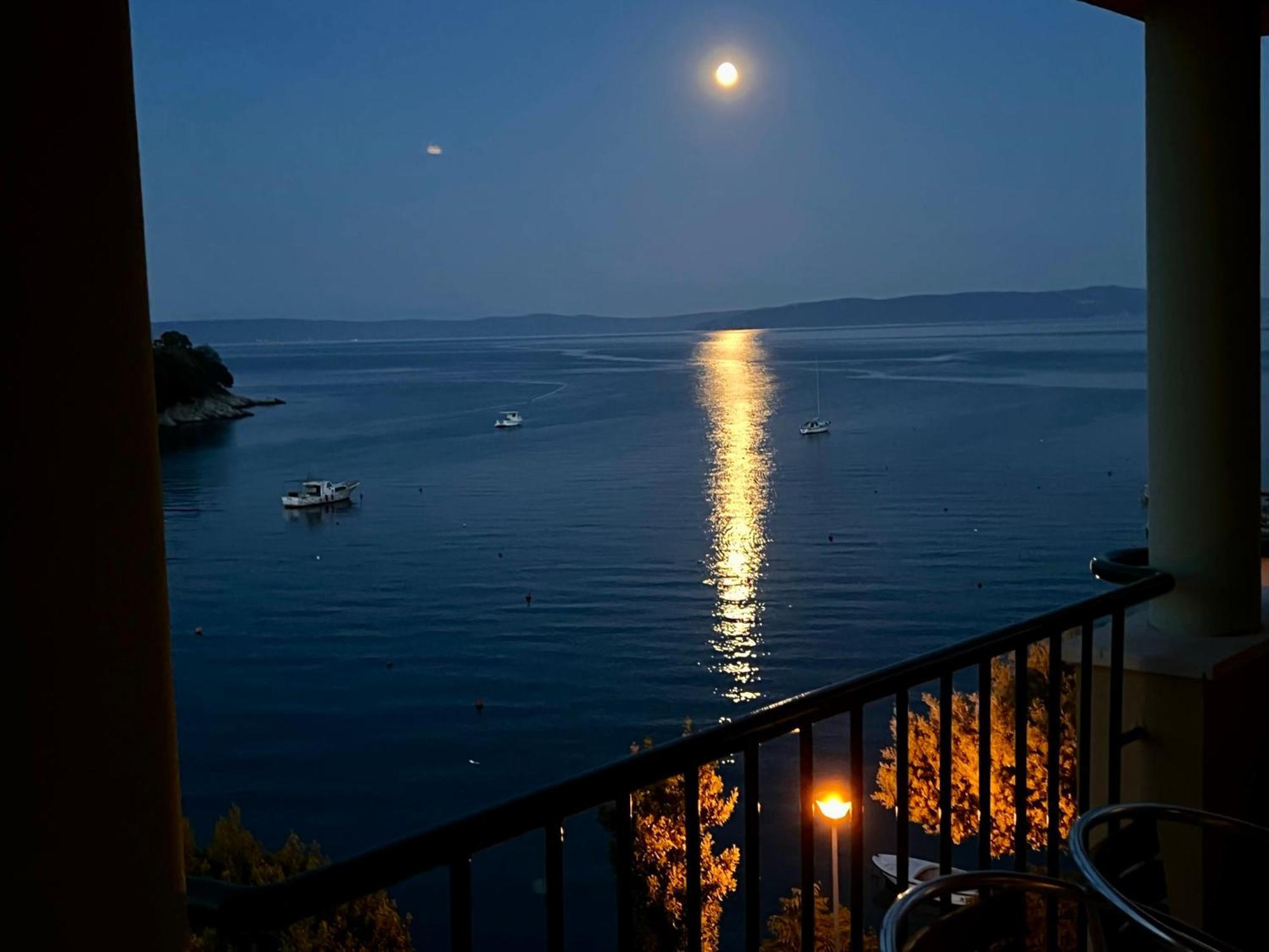 Villamar Beachfront Apartments With Free Private Parking Rabac Luaran gambar